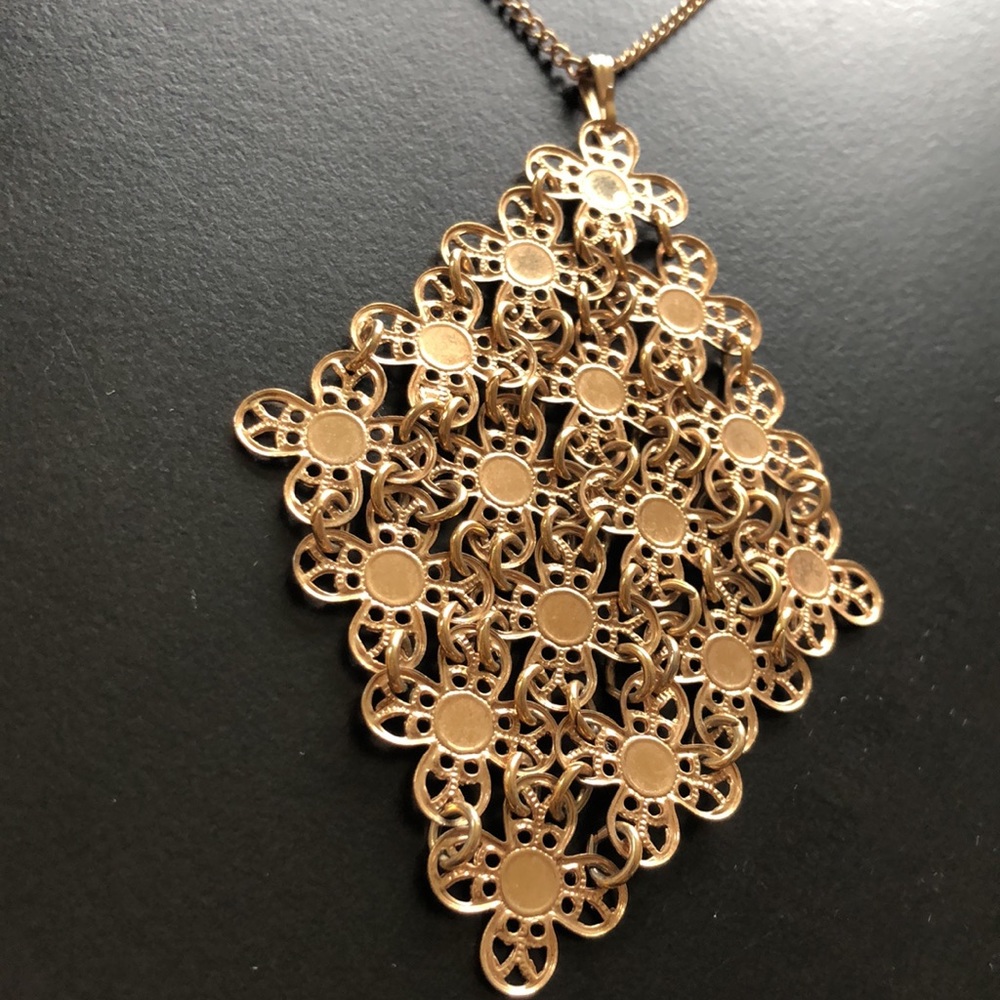 Sarah Coventry necklace